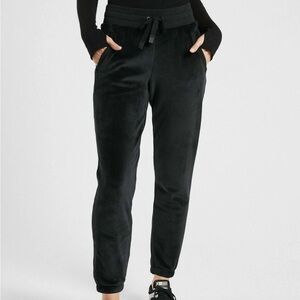 Athleta Cozy Karma Recovery Jogger
